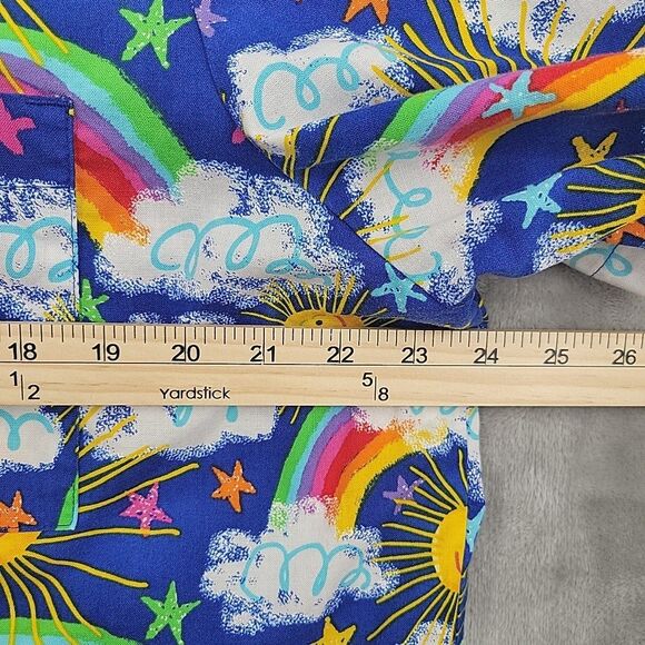 Peaches Uniforms Womens Scrub Top Size XL Sun Rainbow Clouds 100% Cotton - Picture 8 of 9
